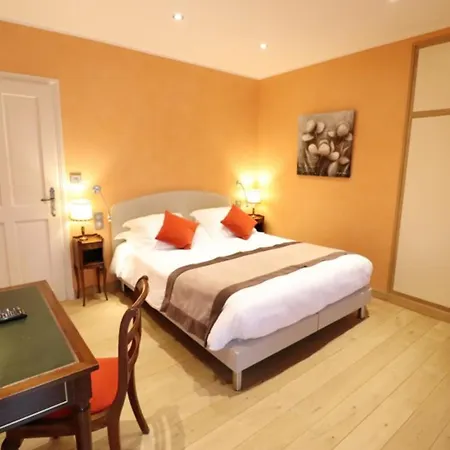 Maison De Caractere 5 Ch, Spa, Jardin, 8 Pers, Saint-flour - Fr-1-742-279 Holiday home Les Ternes